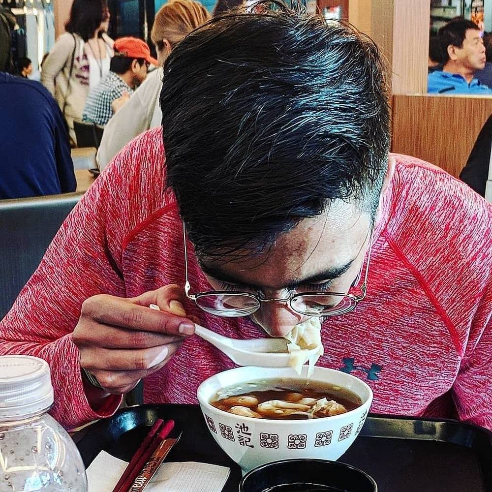 Meet your Posher, Jonathan